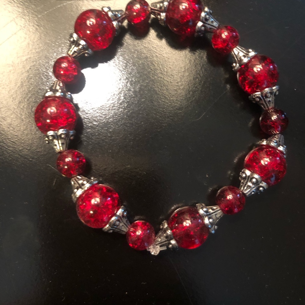 Glass & Metal Handmade Bracelet - Picture 1 of 4